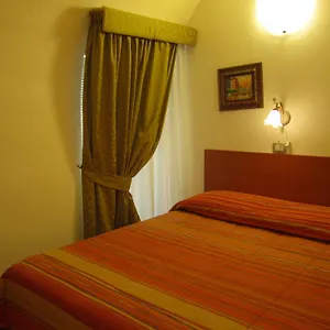 https://hostel-h24.sicilyhotelsitaly.net